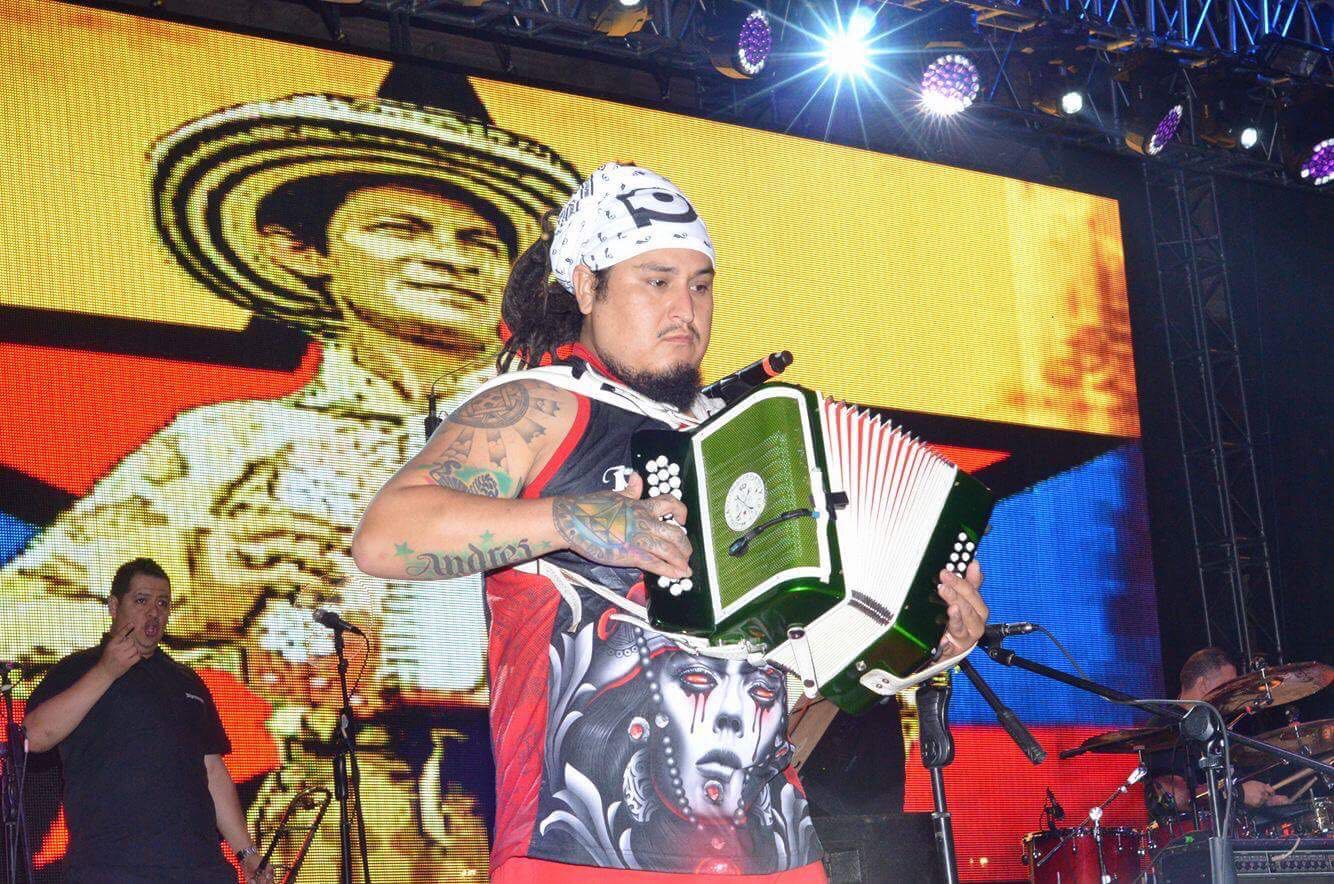 WhatsApp Image 2017-05-27 at 22.16.20 WhatsApp Image 2017-05-27 at 22.16.20